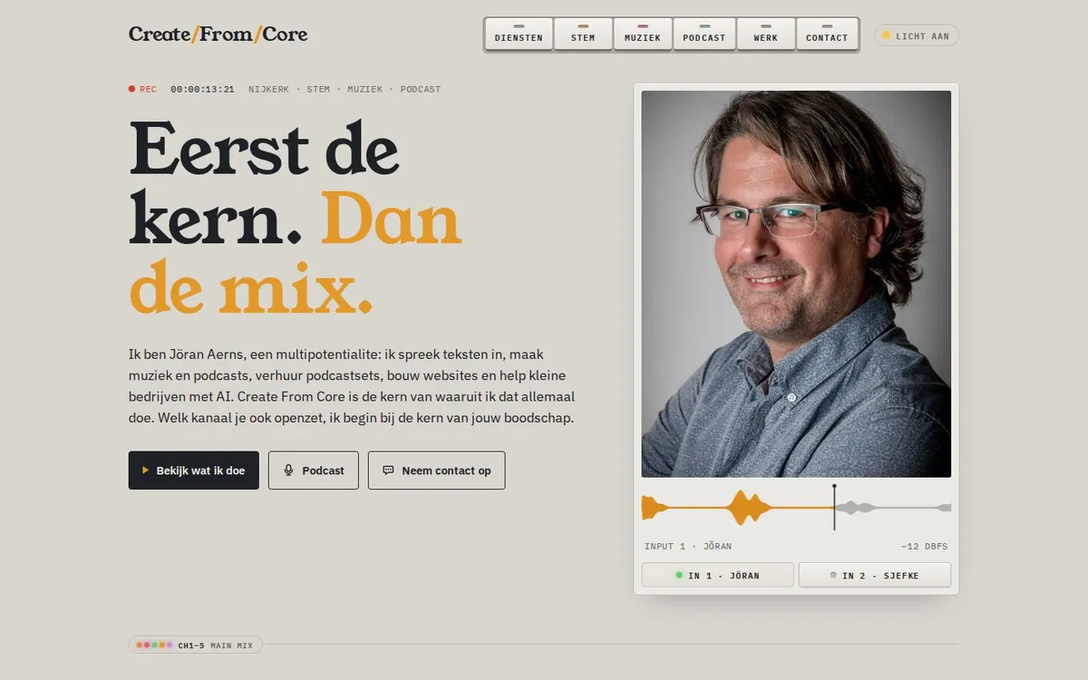 De homepage van Create From Core met de kop Eerst de kern. Dan de mix.